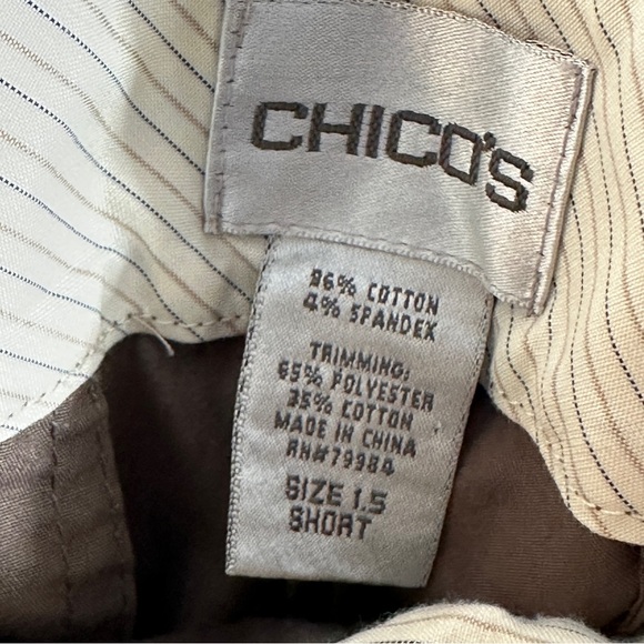 Chico's pants, size 1.5 (medium, 10) short brown pants, flowy - Picture 2 of 8